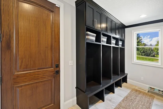 $2,400,000 | 12403 Meadow Bluff Trail, Afton, MN 55001