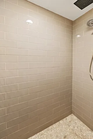 $2,400,000 | 12403 Meadow Bluff Trail, Afton, MN 55001