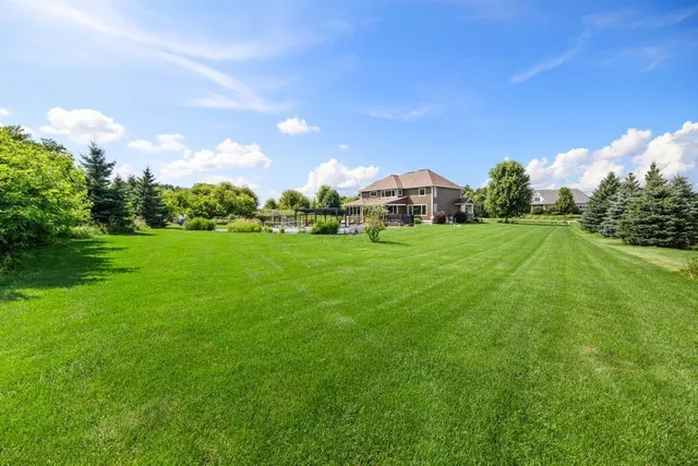 $2,400,000 | 12403 Meadow Bluff Trail, Afton, MN 55001