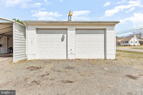 $439,900 | 18690 St Jeromes Neck Road, Dameron, MD 20628