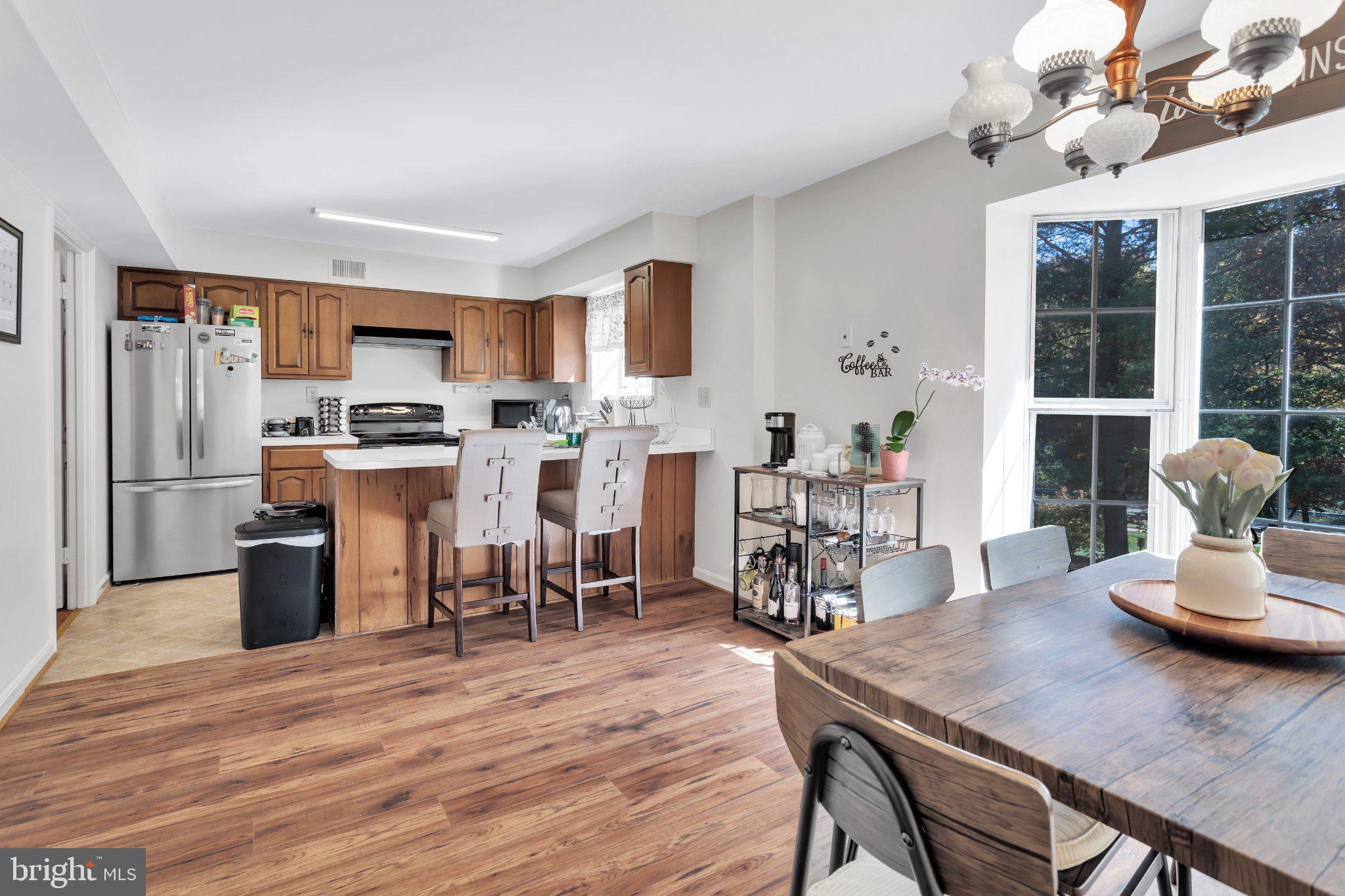 9009 Sweet Birch Court Springfield, VA 22152 - Photo 14 of 34 Bright and inviting kitchen space.