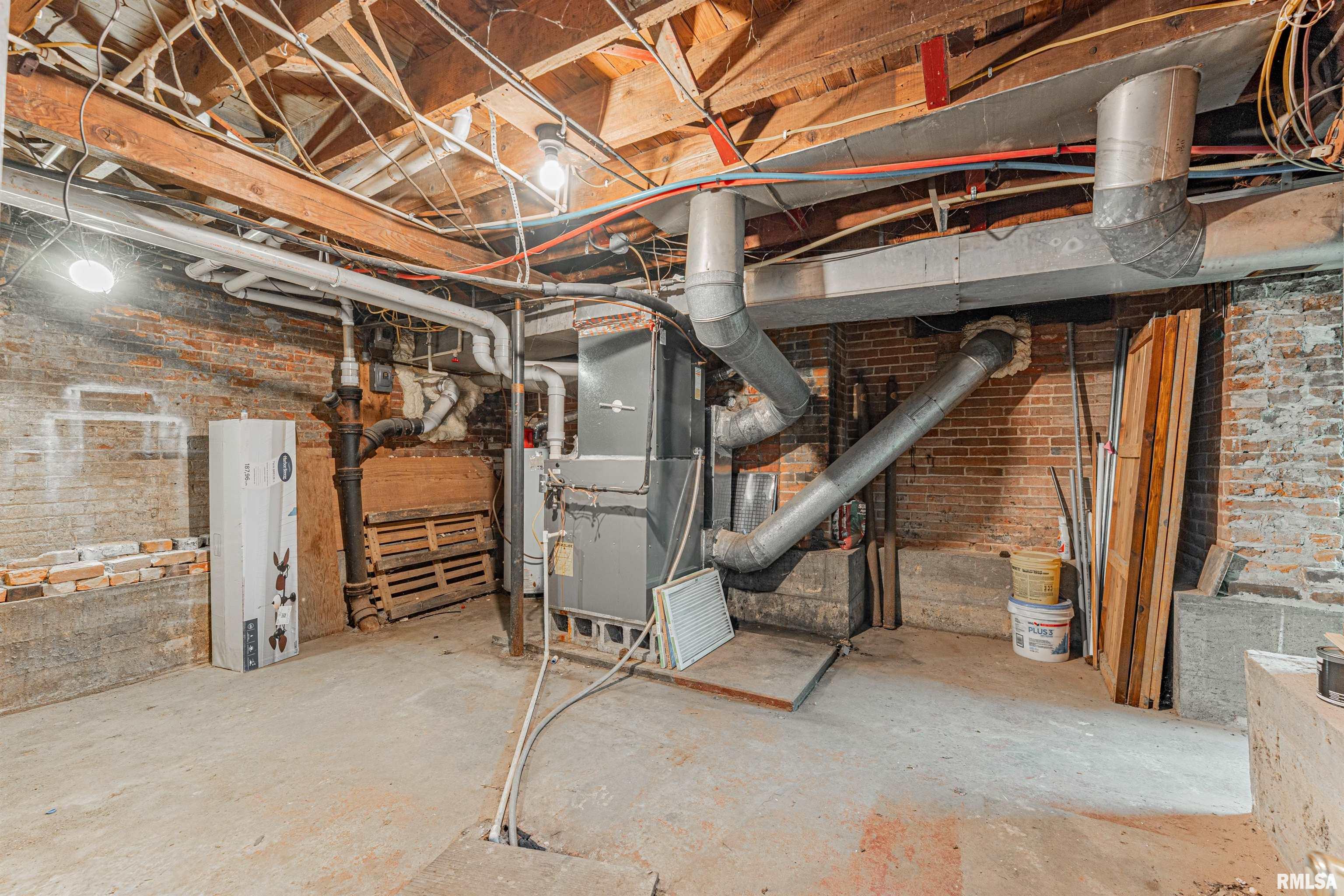 508 North Washington Street Mount Pulaski, IL 62548 - Photo 39 of 44