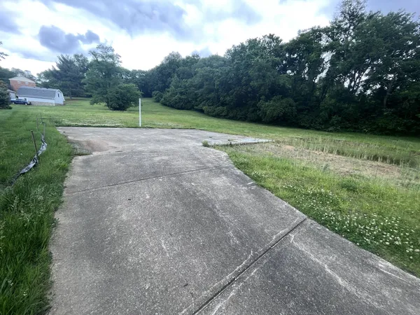 $825,000 | 1535 Franklin Road, Brentwood, TN 37027