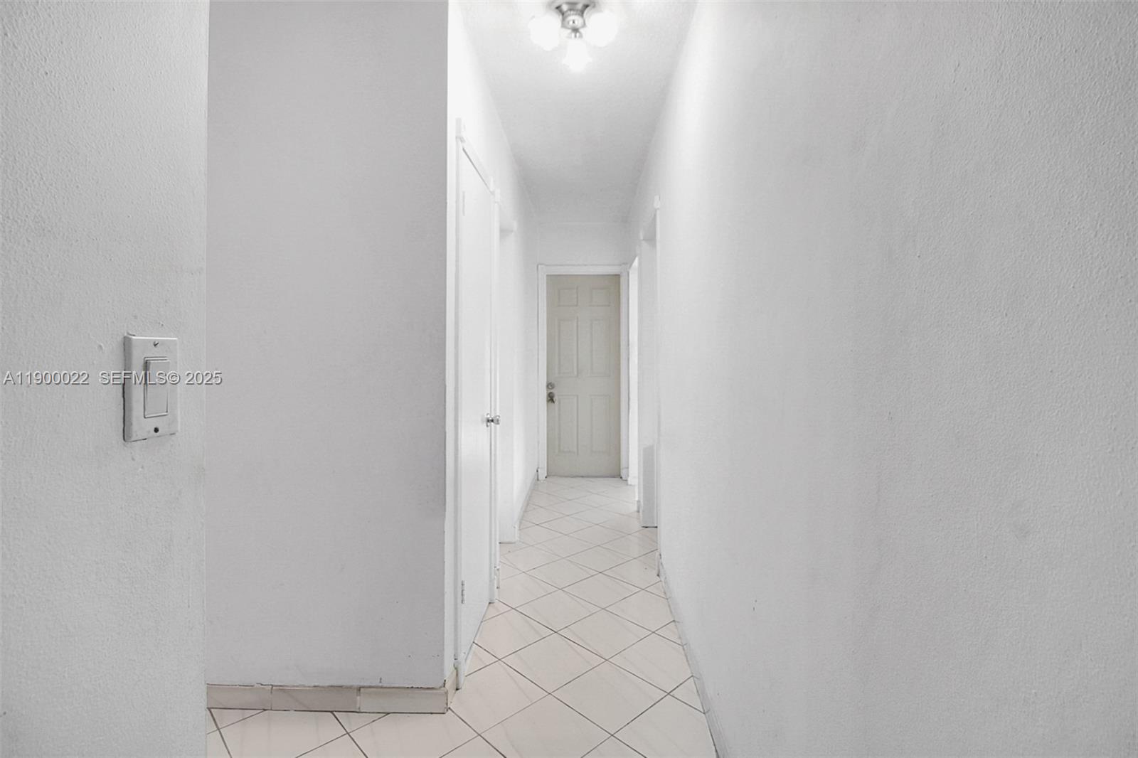 2711 Red Road Coral Gables, FL 33134 - Photo 26 of 33 a view of a bathroom