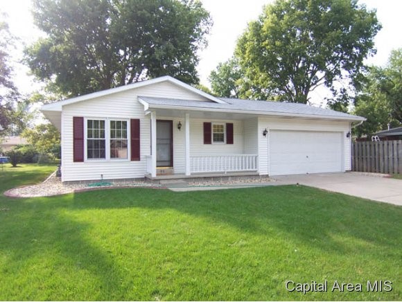 33 Celeste Court Springfield, IL 62703 - Photo 1 of 8