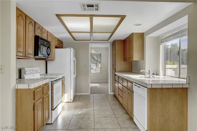 $725,000 | 1566 Brentwood Drive, Boulder City, NV 89005