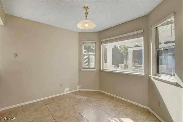 $725,000 | 1566 Brentwood Drive, Boulder City, NV 89005