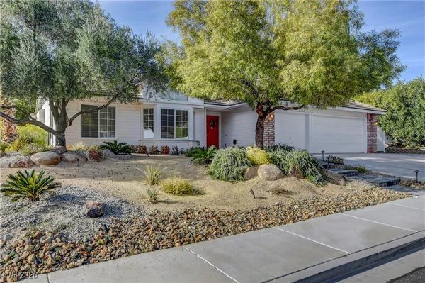 $725,000 | 1566 Brentwood Drive, Boulder City, NV 89005