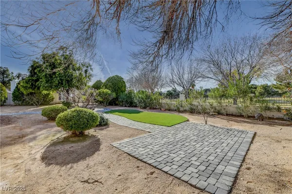 $725,000 | 1566 Brentwood Drive, Boulder City, NV 89005