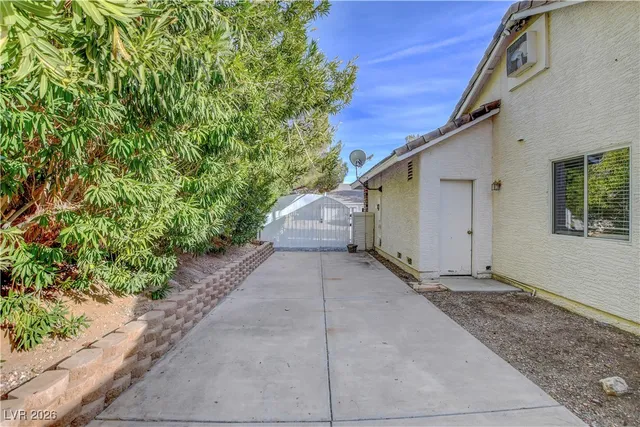 $725,000 | 1566 Brentwood Drive, Boulder City, NV 89005