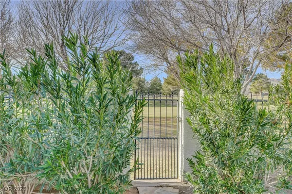 $725,000 | 1566 Brentwood Drive, Boulder City, NV 89005