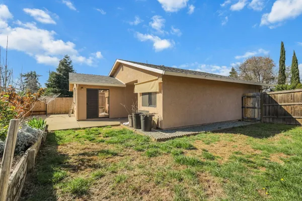 $265,000 | 2935 Shotwick Trail, Redding, CA 96002