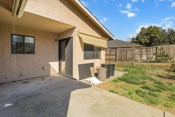 $265,000 | 2935 Shotwick Trail, Redding, CA 96002