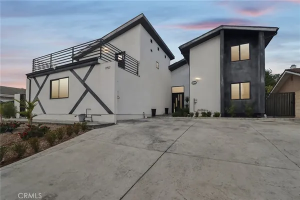 $1,449,500 | 17465 Tuscan Drive, Granada Hills, CA 91344