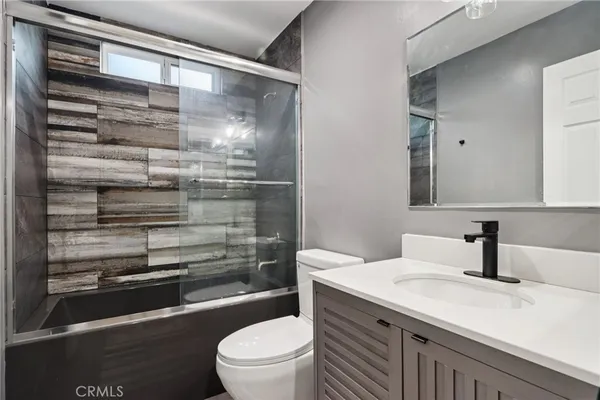 $1,449,500 | 17465 Tuscan Drive, Granada Hills, CA 91344