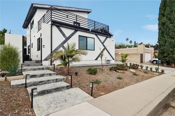 $1,449,500 | 17465 Tuscan Drive, Granada Hills, CA 91344