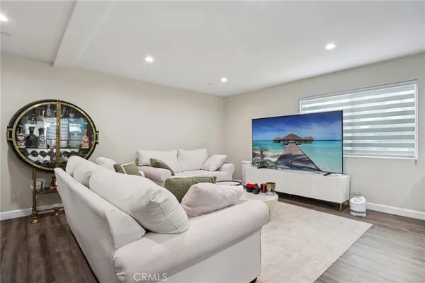 $1,449,500 | 17465 Tuscan Drive, Granada Hills, CA 91344