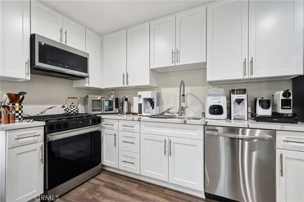 $1,449,500 | 17465 Tuscan Drive, Granada Hills, CA 91344