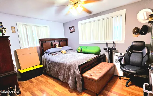 $319,900 | 301 North Central Avenue, Wapato, WA 98951