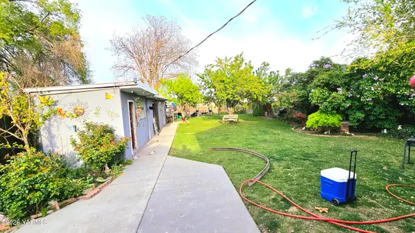 $319,900 | 301 North Central Avenue, Wapato, WA 98951