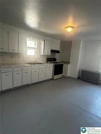 $1,500 | 431 4th Avenue, Scranton, PA 18505