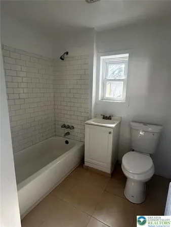 $1,500 | 431 4th Avenue, Scranton, PA 18505