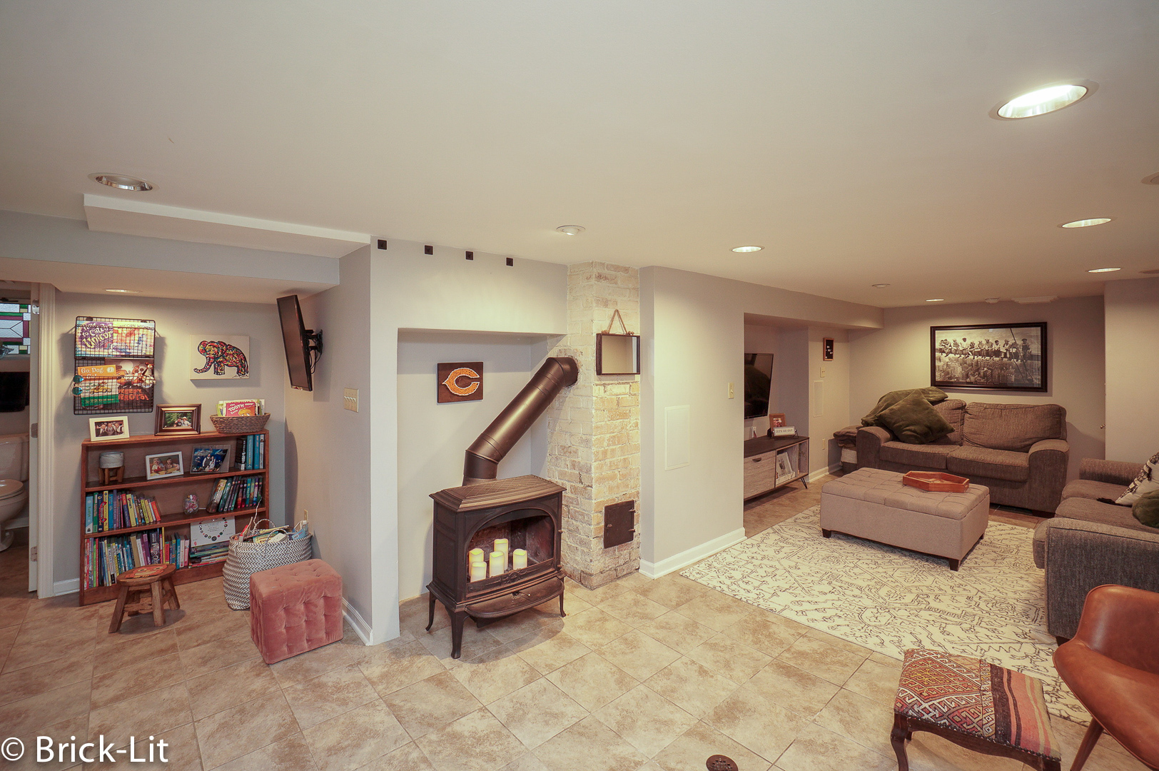 211 Gum Street New Lenox, IL 60451 - Photo 15 of 23 a living room with furniture and a fireplace