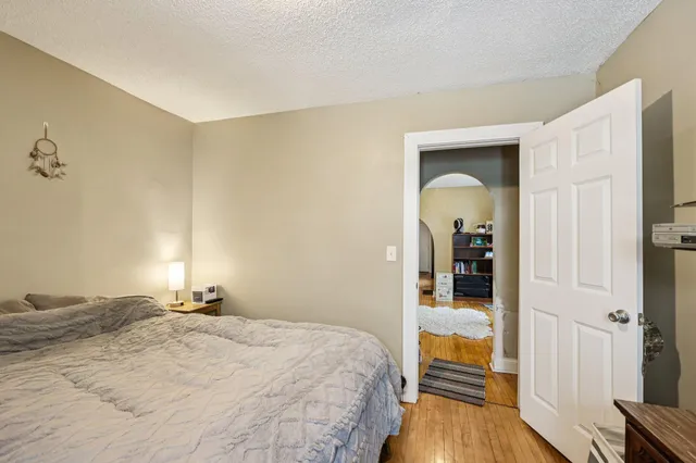 $165,000 | 878 Magnolia Avenue East, St. Paul, MN 55106