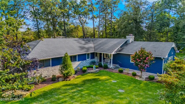 $1,299,999 | 12 Crest Drive, Colts Neck, NJ 07722