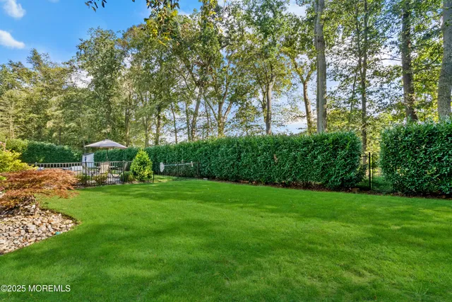 $1,299,999 | 12 Crest Drive, Colts Neck, NJ 07722