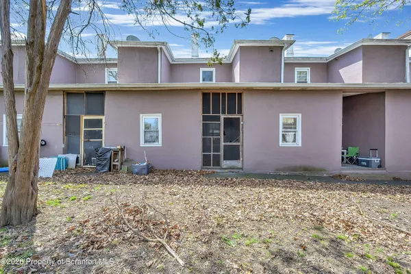 $1,100 | 1807 Green Ridge Street, Dunmore, PA 18509