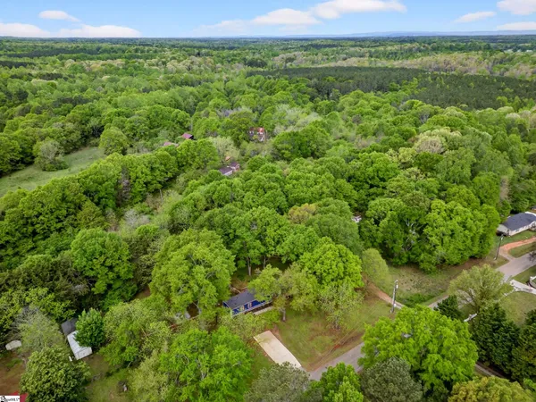 $210,000 | 67 Creekwood Drive, Fountain Inn, SC 29644
