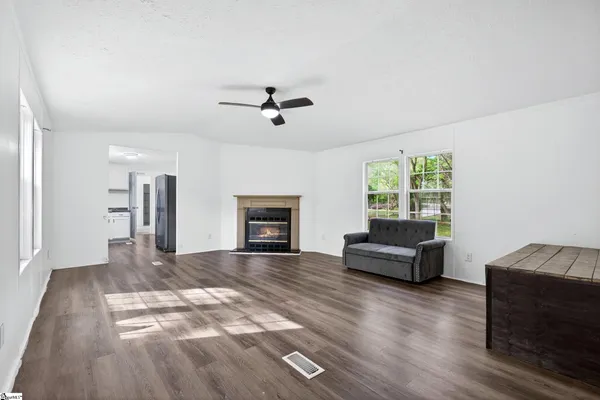 $210,000 | 67 Creekwood Drive, Fountain Inn, SC 29644