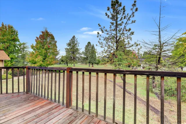 a view of a tennis court