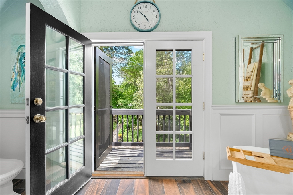 659 Front Street Marion, MA 02738 - Photo 37 of 42