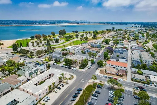 $1,449,900 | 1703 La Playa Avenue, Unit B, San Diego, CA 92109