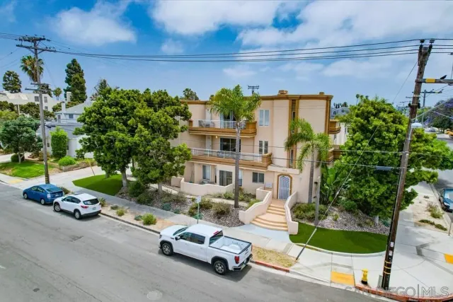 $1,449,900 | 1703 La Playa Avenue, Unit B, San Diego, CA 92109