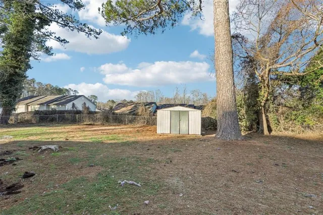 $110,000 | 605 Robert E Lee Parkway, Jonesboro, GA 30238