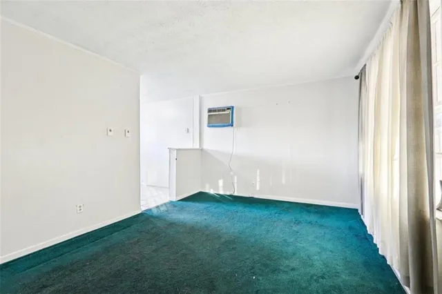 $110,000 | 605 Robert E Lee Parkway, Jonesboro, GA 30238