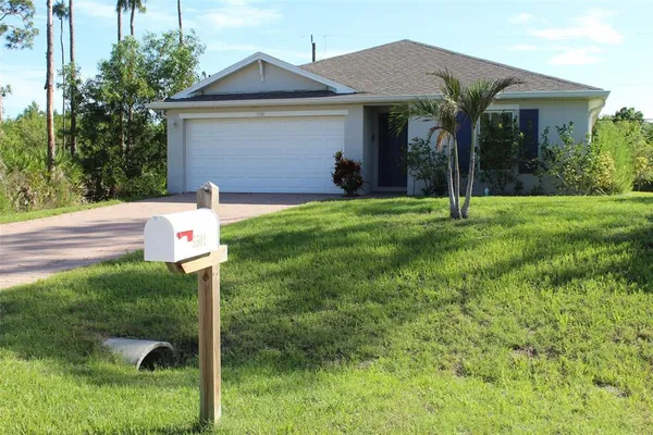 $1,950 | 5501 Kempson Lane, Port Charlotte, FL 33981