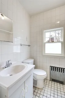 $728,000 | 1613 Northern Boulevard, Roslyn, NY 11576