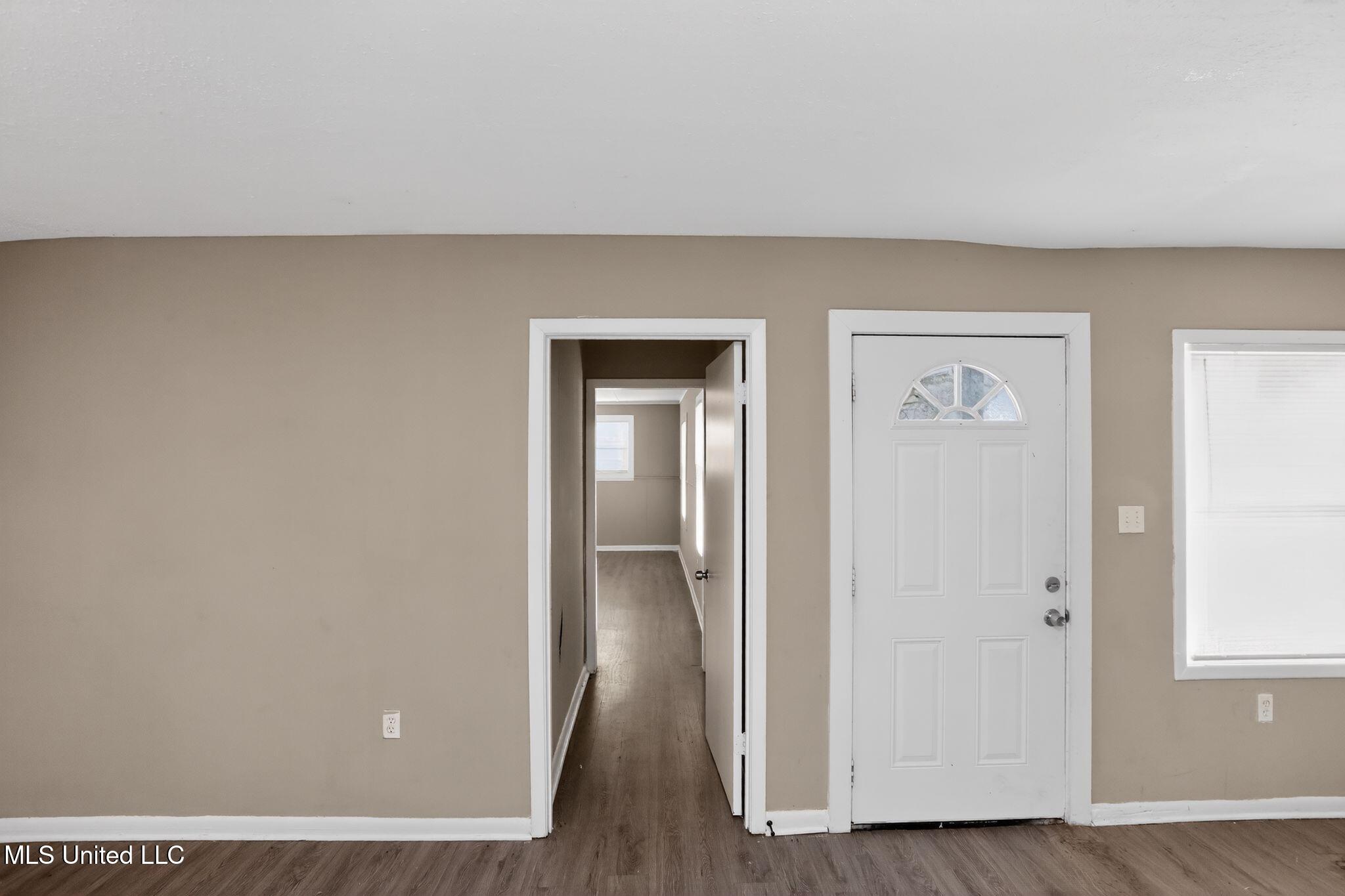 367 Queen Julianna Lane Jackson, MS 39209 - Photo 7 of 38 09_367_Queen_Julianna_Ln_Jackson_MS_3920