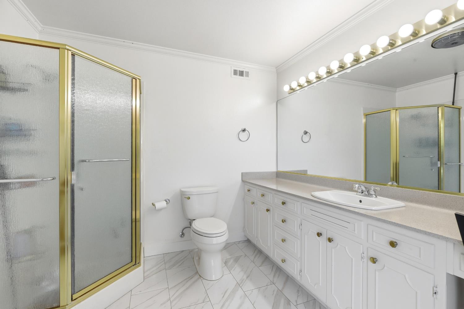 16227 Spring Creek Drive Ripon, CA 95366 - Photo 25 of 39