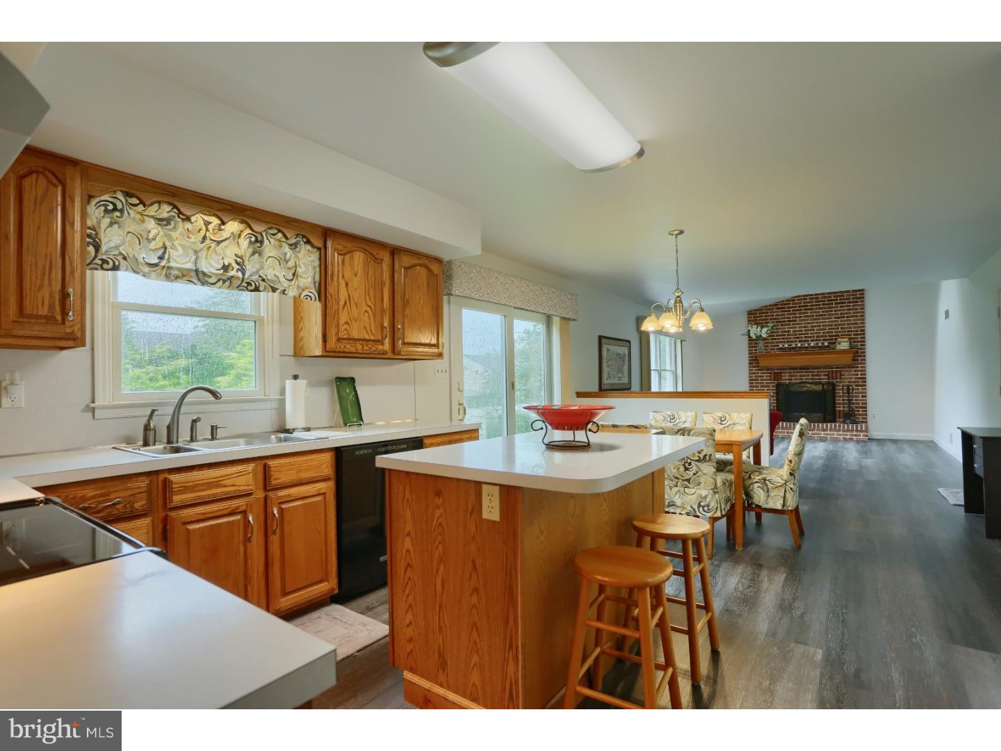 1733 Crowder Avenue Reading, PA 19607 - Photo 8 of 23 Gallery Image 8