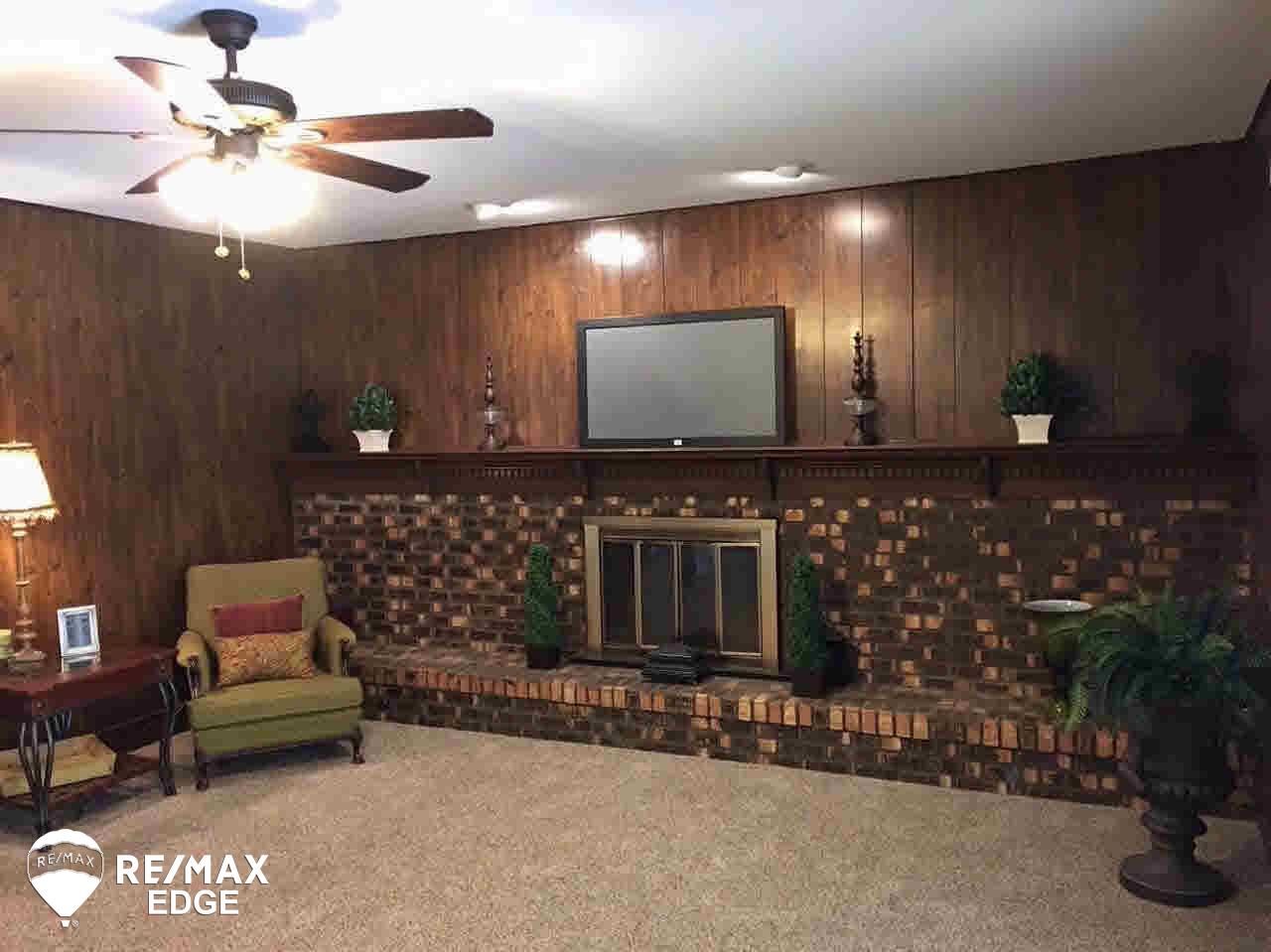 3179 Old Farm Road Flint, MI 48507 - Photo 14 of 28 21261692-13.JPG