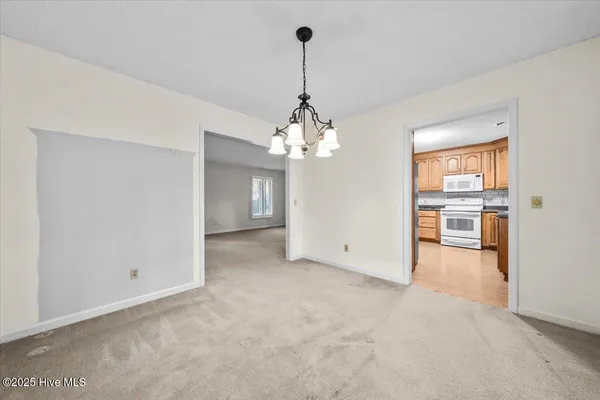 $384,900 | 215 Merion Circle, Pinehurst, NC 28374