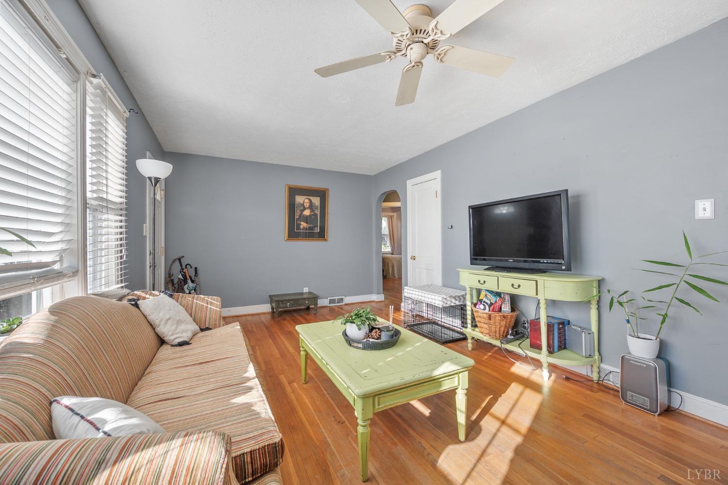 508 Thomas Road Lynchburg, VA 24501 - Photo 8 of 40 Gallery Image 8