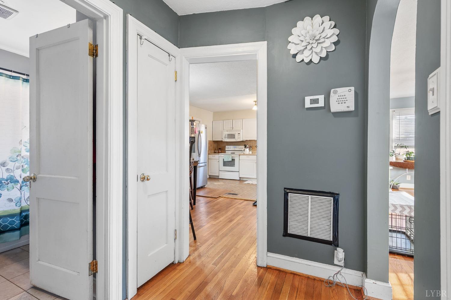 508 Thomas Road Lynchburg, VA 24501 - Photo 10 of 40 Gallery Image 10
