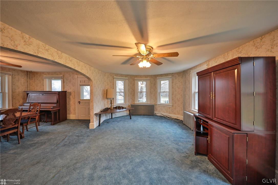 539 Hall Road Nazareth, PA 18064 - Photo 8 of 22