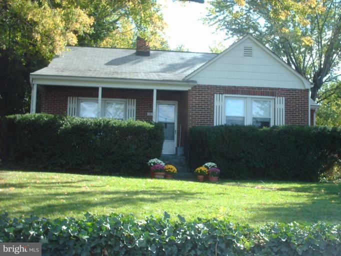 522 Military Road Frederick, MD 21702 - Photo 1 of 8 FRONT